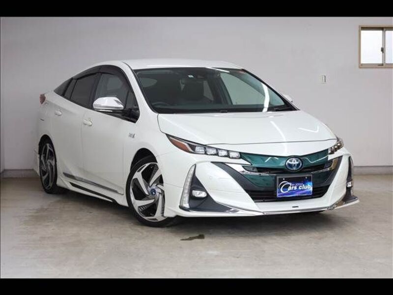 PRIUS PHV