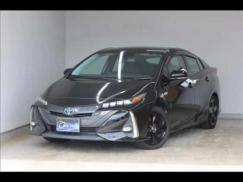 TOYOTA PRIUS PHV