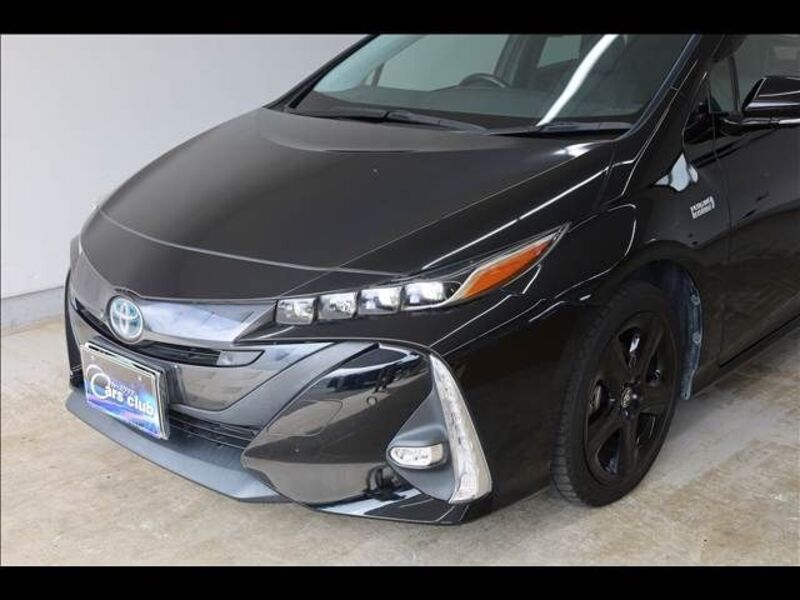 PRIUS PHV