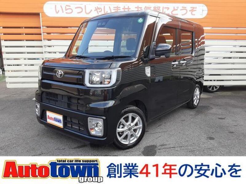 TOYOTA PIXIS MEGA