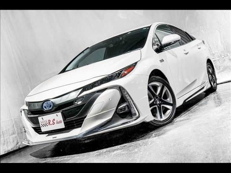 PRIUS PHV