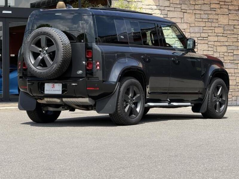DEFENDER