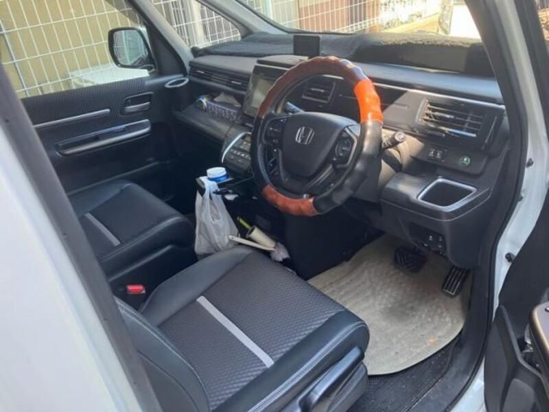 STEPWAGON SPADA