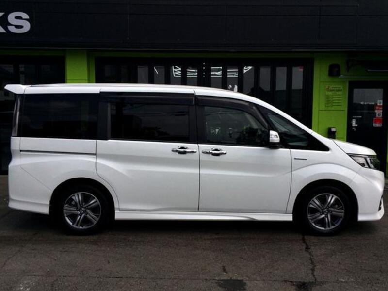 STEPWAGON SPADA