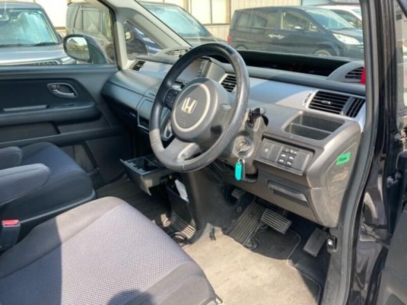 STEPWAGON SPADA