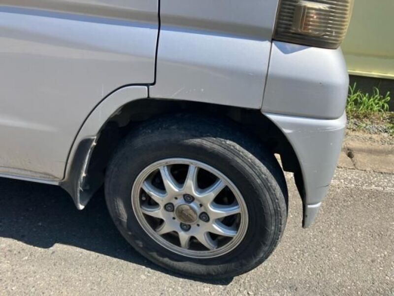 MINICAB VAN