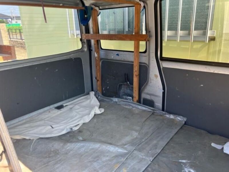 MINICAB VAN