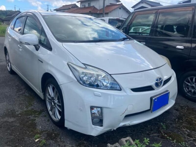 PRIUS-0