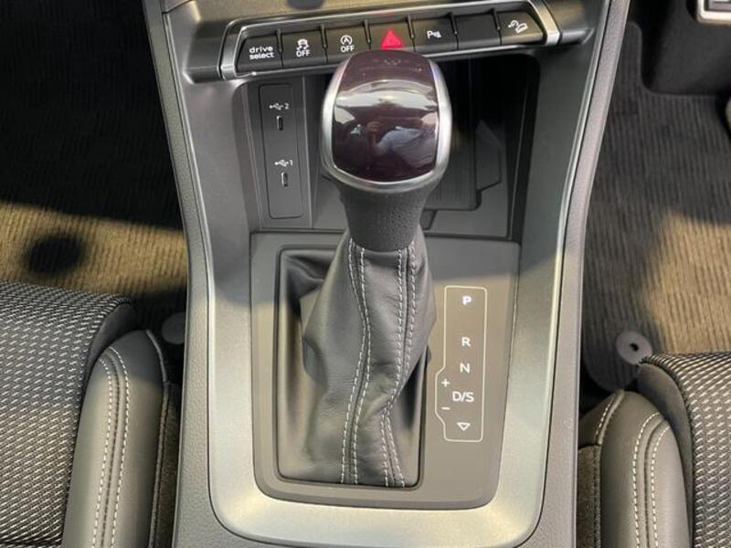 Q3