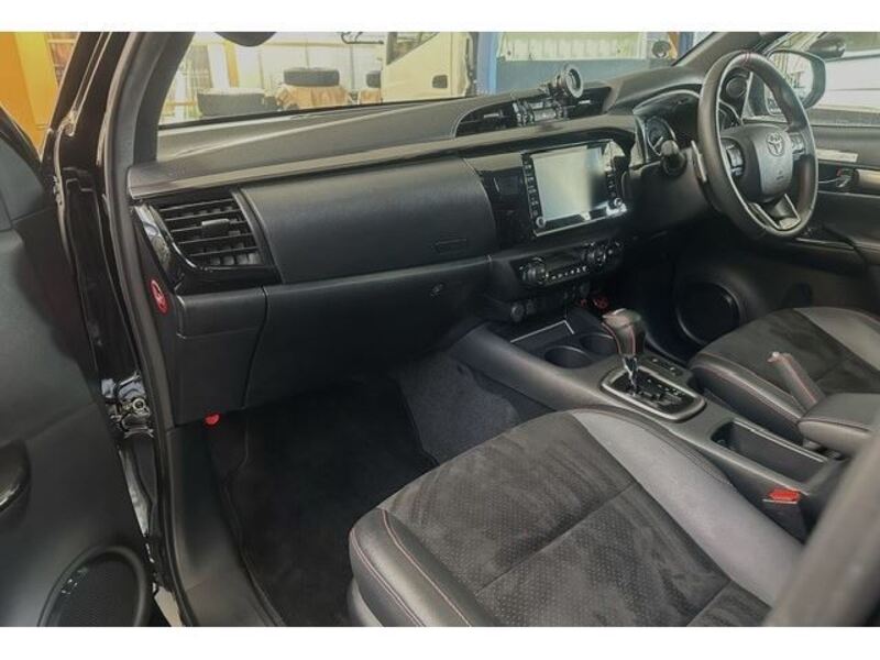 HILUX