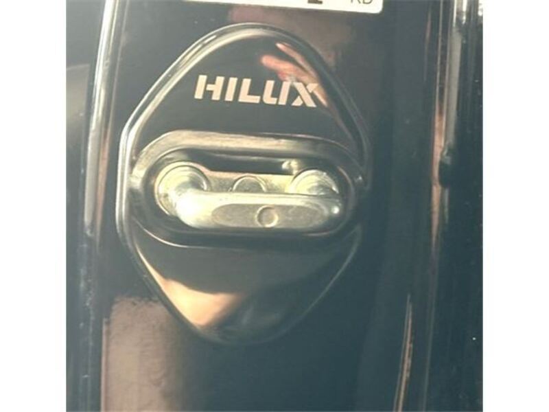 HILUX