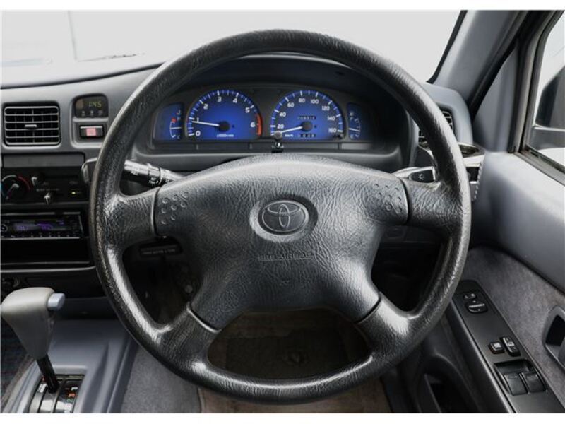 HILUX