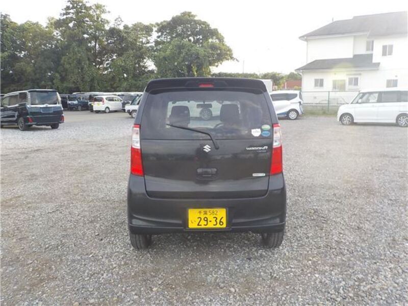 WAGON R