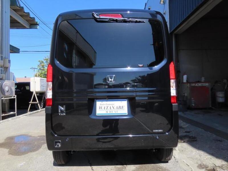 N-VAN