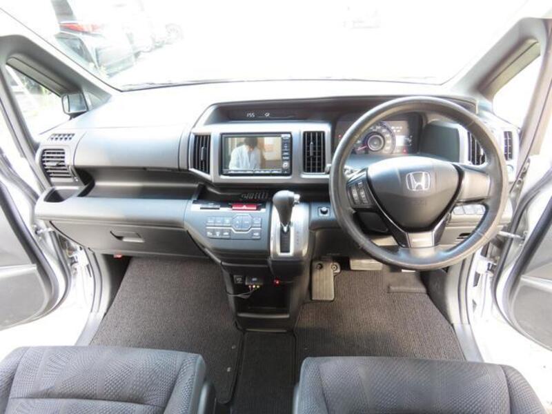 STEPWAGON SPADA