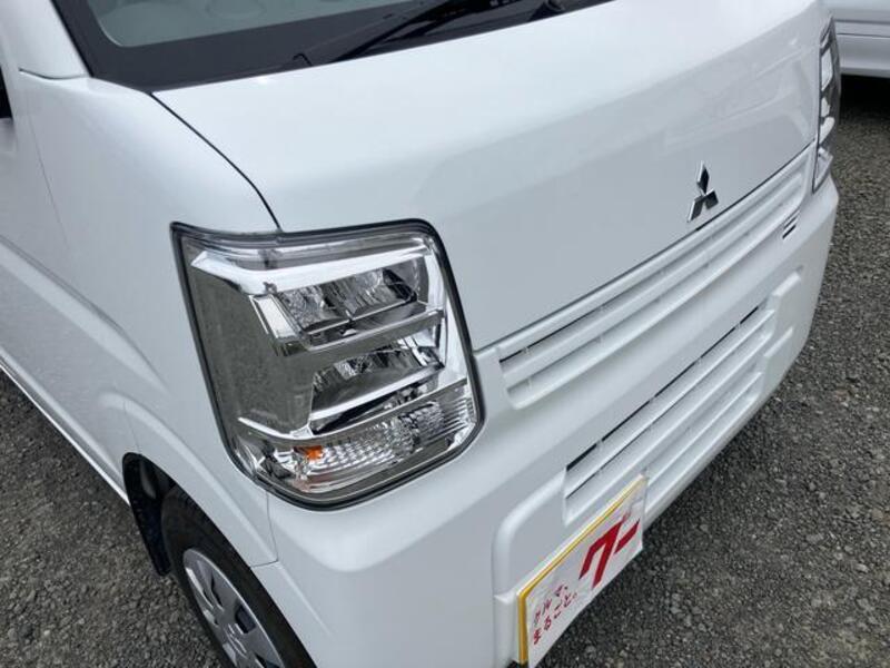 MINICAB VAN