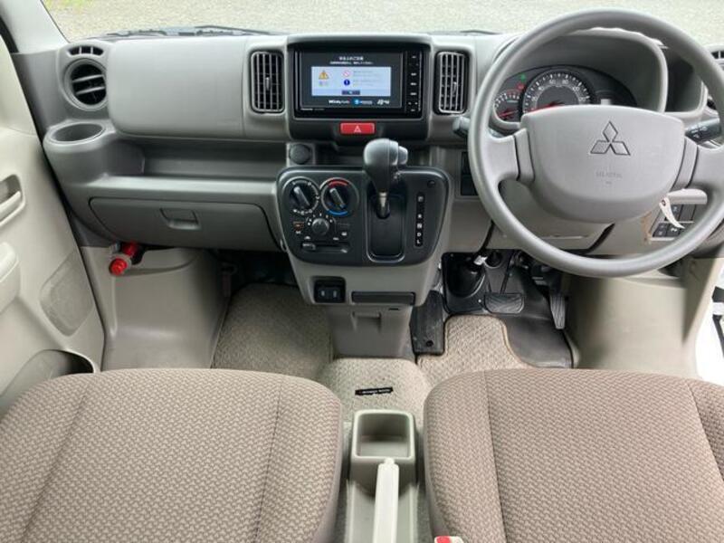MINICAB VAN