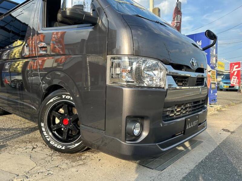 HIACE VAN