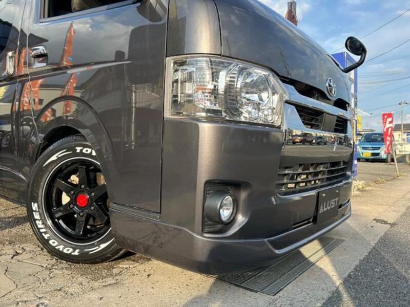 HIACE VAN