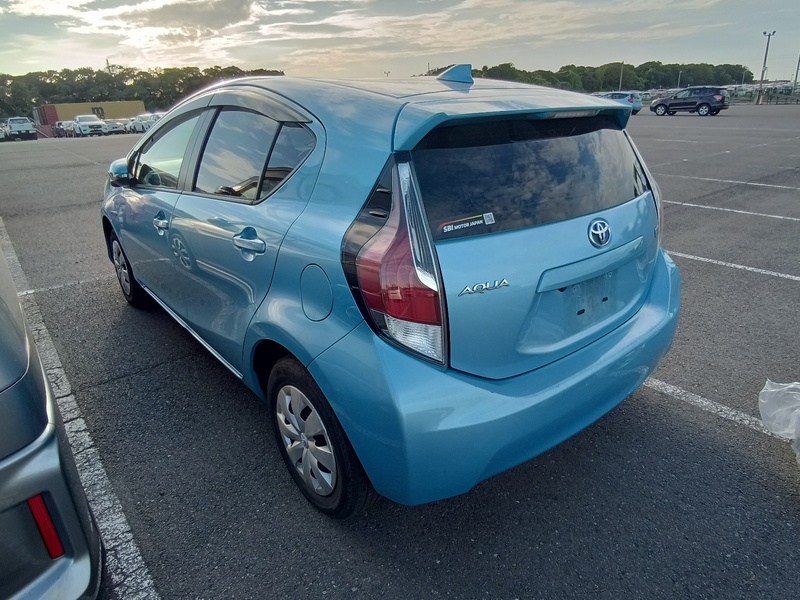 AQUA
