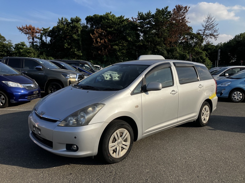 TOYOTA WISH