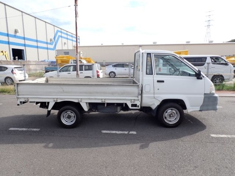 TOWNACE TRUCK