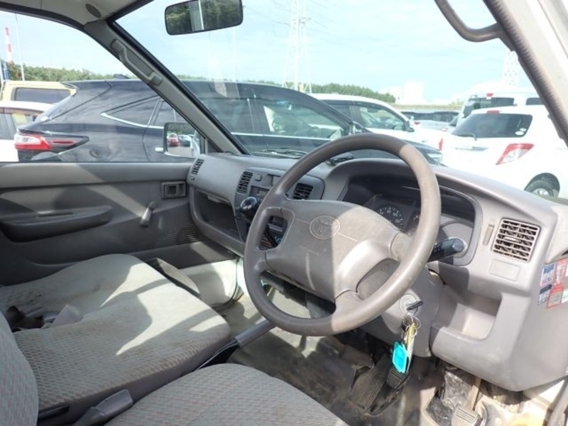 TOWNACE TRUCK