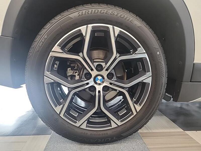 X1