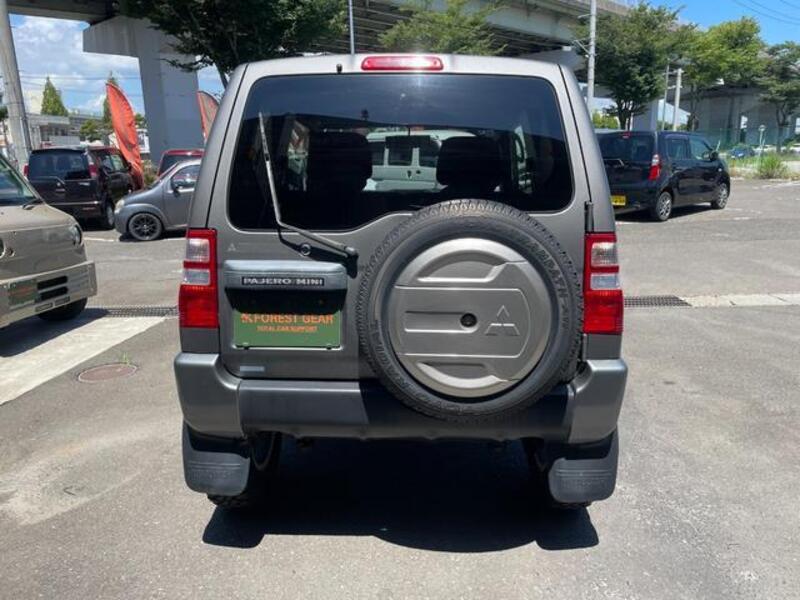 PAJERO MINI
