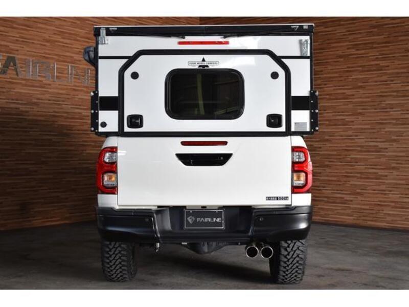 HILUX