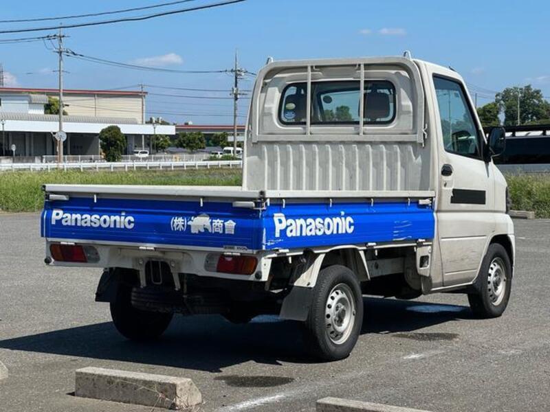 CLIPPER TRUCK
