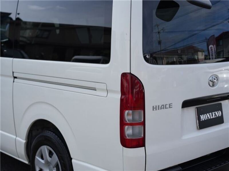 HIACE VAN