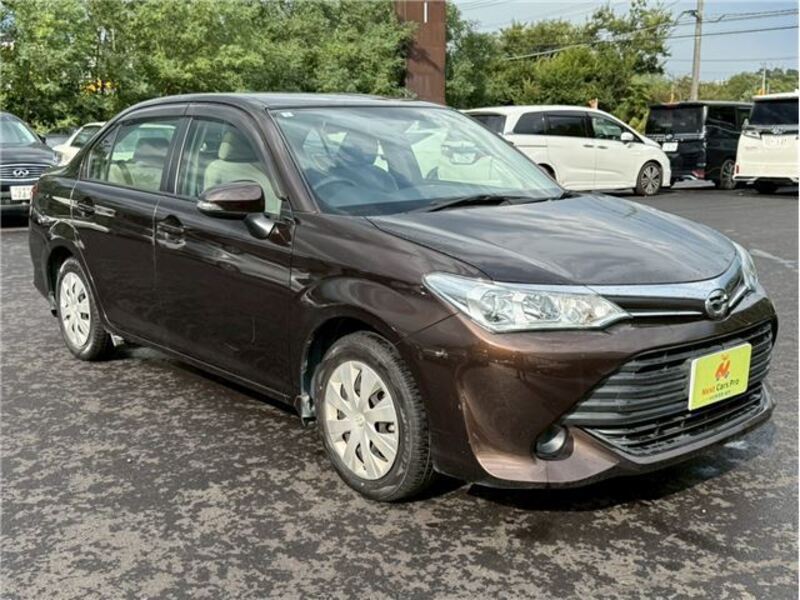 COROLLA AXIO