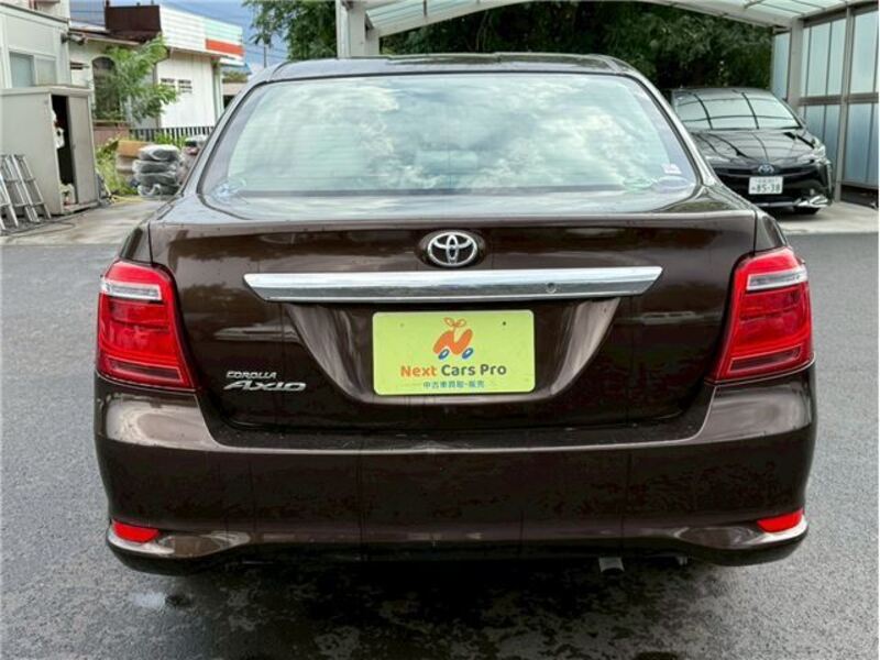 COROLLA AXIO