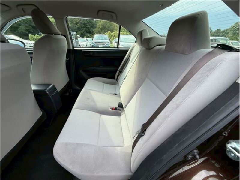 COROLLA AXIO