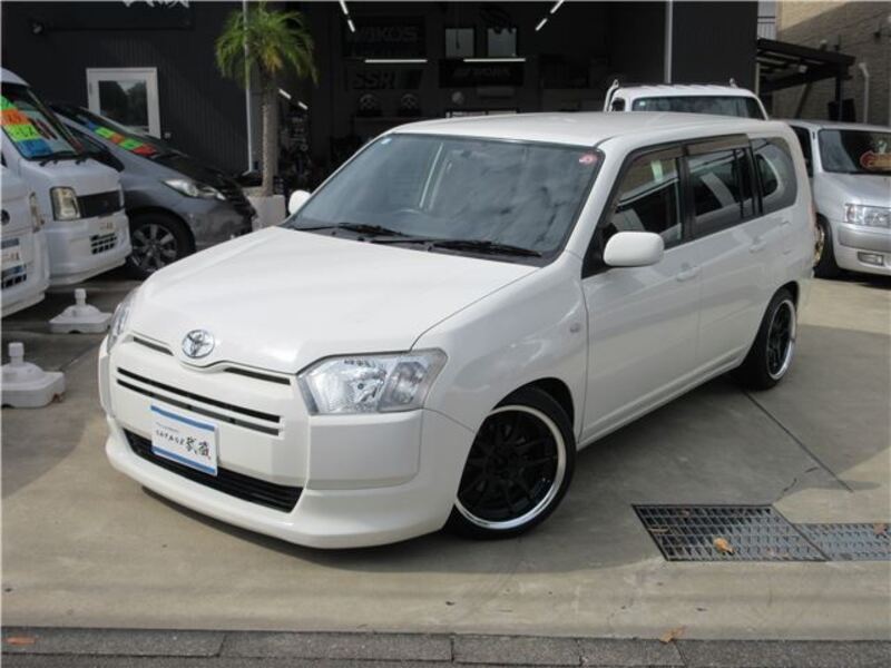 TOYOTA SUCCEED VAN