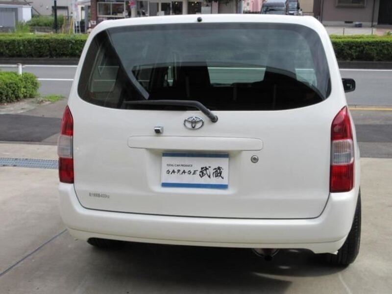 SUCCEED VAN