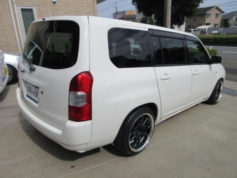 SUCCEED VAN