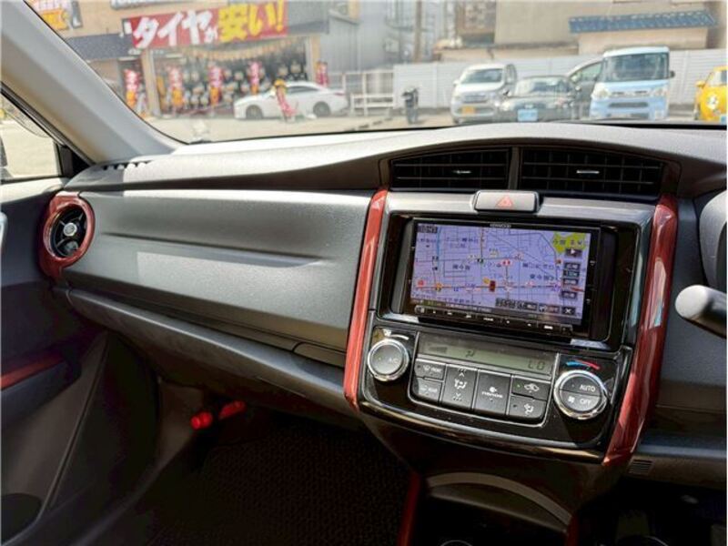 COROLLA AXIO