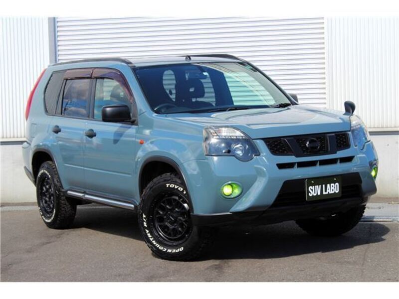 X-TRAIL