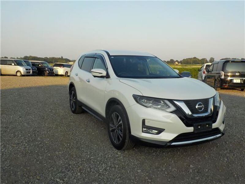 X-TRAIL-0