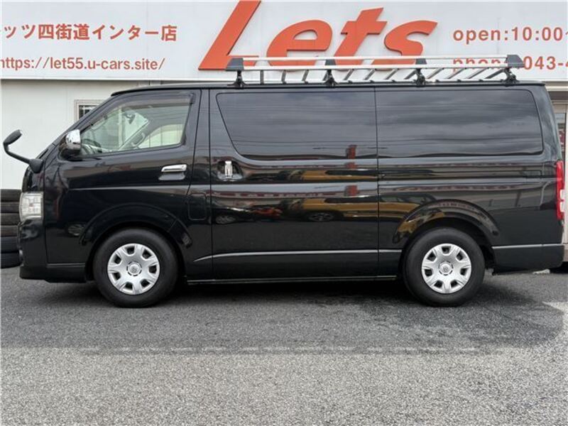 HIACE