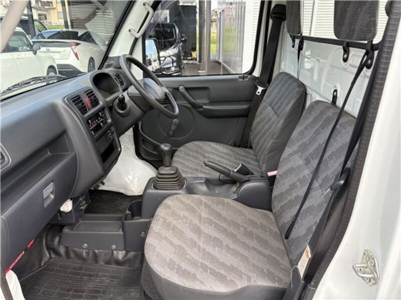 CARRY TRUCK