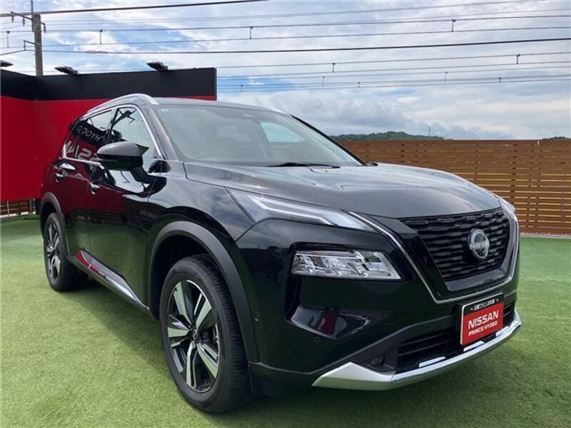 X-TRAIL