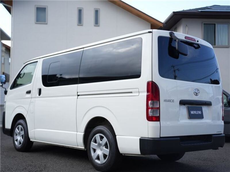 HIACE VAN