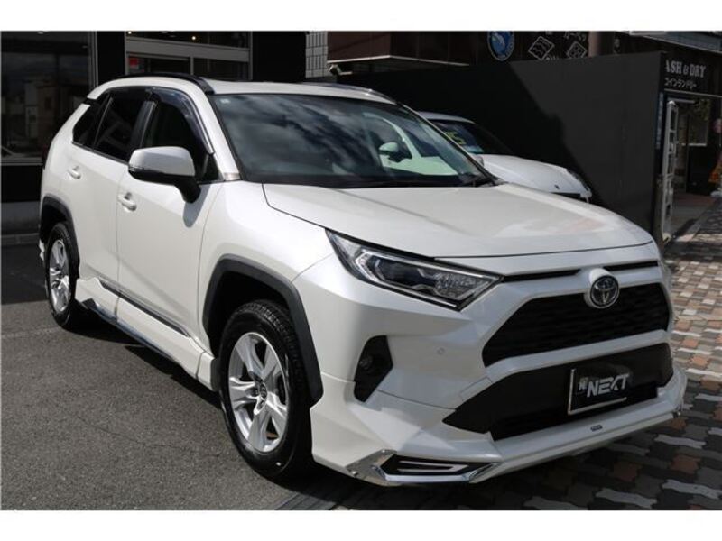 RAV4