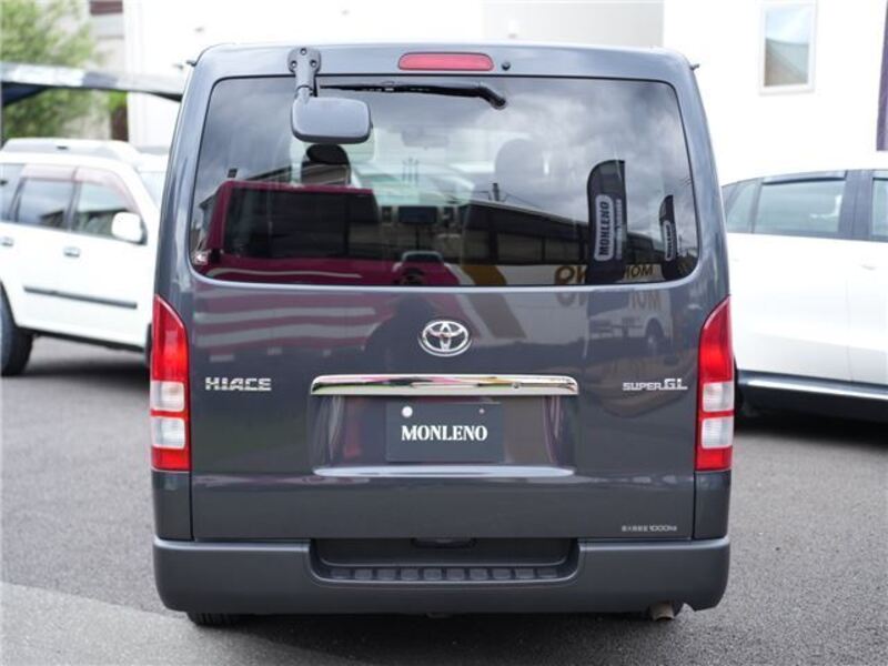 HIACE VAN