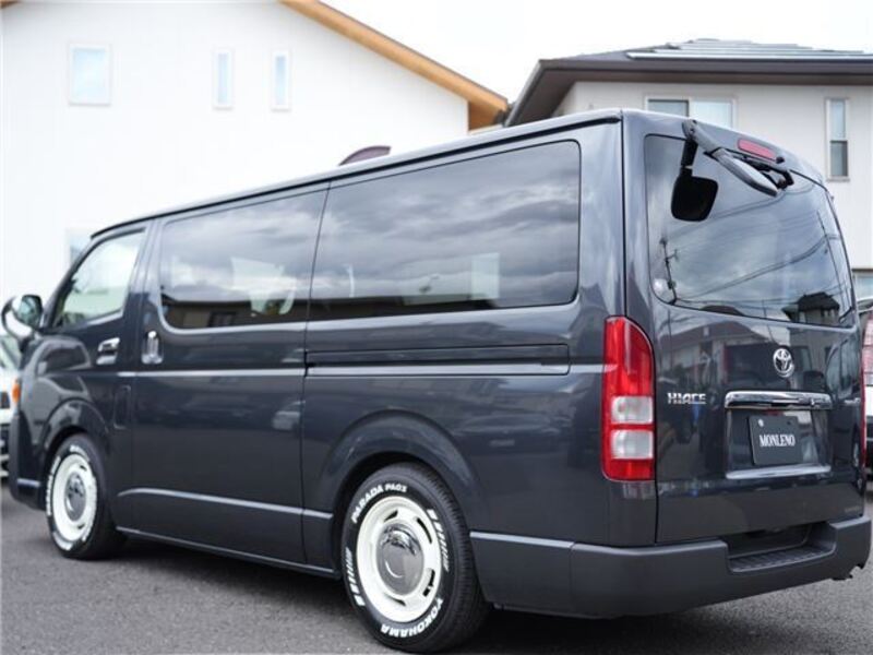 HIACE VAN