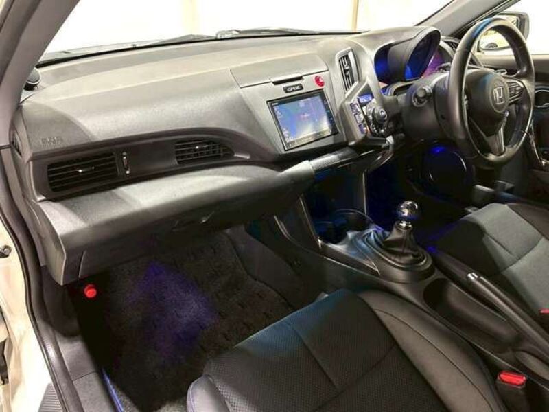 CR-Z