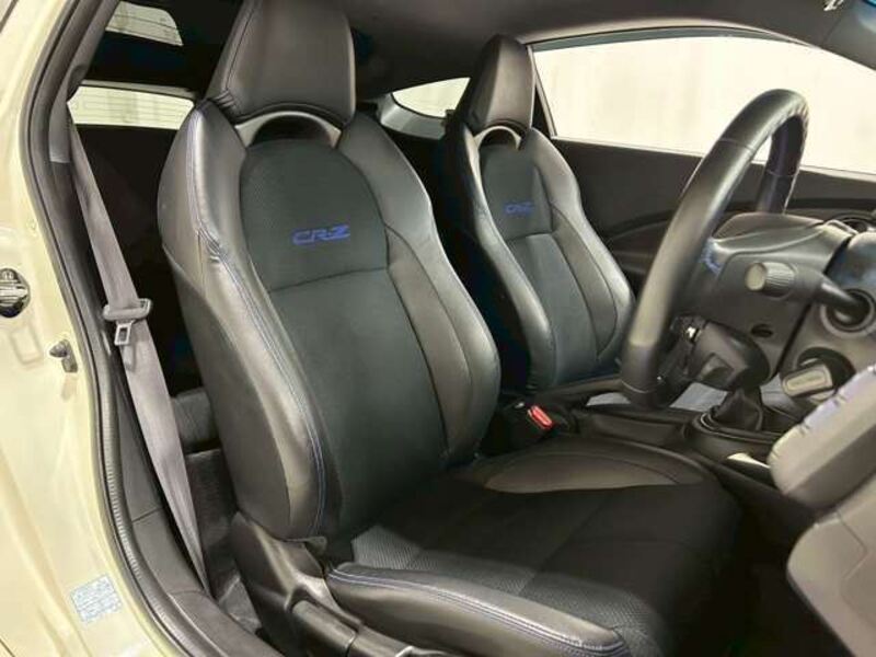 CR-Z